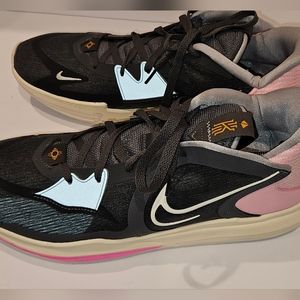 Nike Kyrie Low 5 Iron Grey Coconut Milk